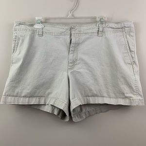 Gap khaki shorts